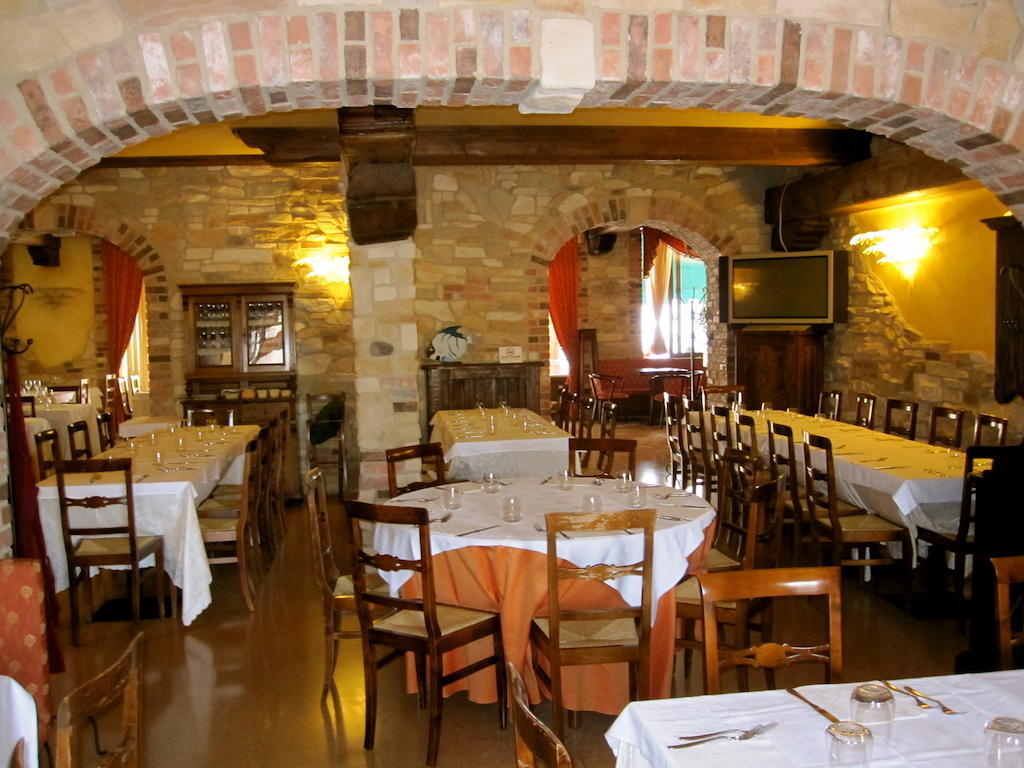 Locanda Ferrari Горо Экстерьер фото