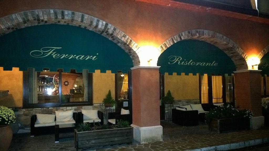 Locanda Ferrari Горо Экстерьер фото